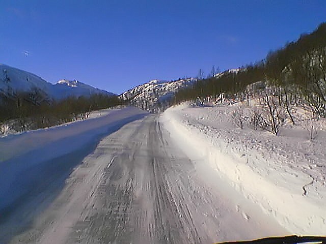 winter-road02.jpg